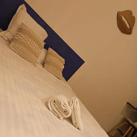 Cosy, Grand Privatif Et Parking Privee Centre * Menton